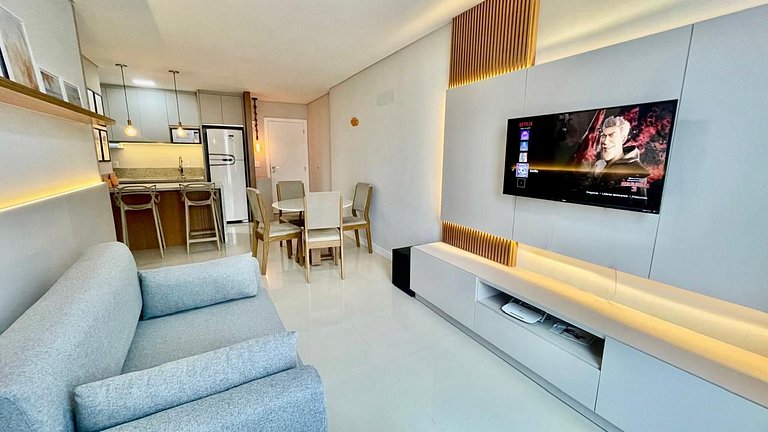 Apartamento com 02 dormitórios - LA210F
