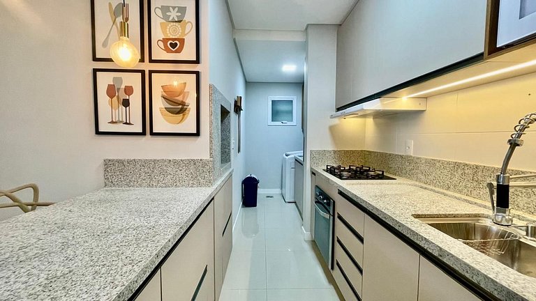 Apartamento com 02 dormitórios - LA210F