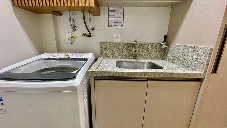 Apartamento com 02 dormitórios - LA210F