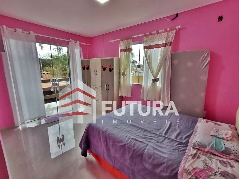 Sobrado com piscina em Mariscal LC151F