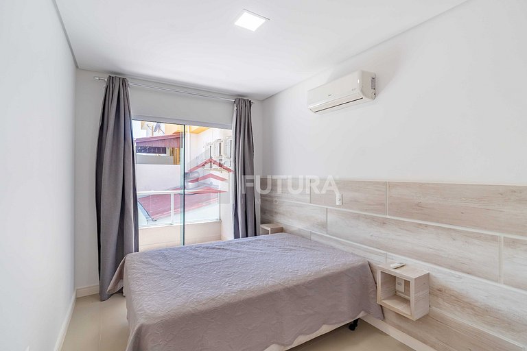 Apartamento com 02 dormitórios - LA046EF