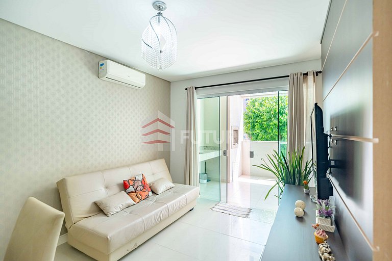 Apartamento com 02 dormitórios - LA046EF