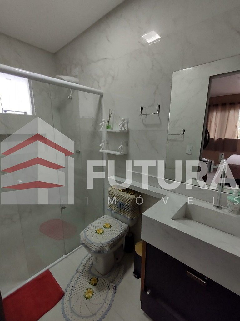 Sobrado com piscina em Mariscal LC151F