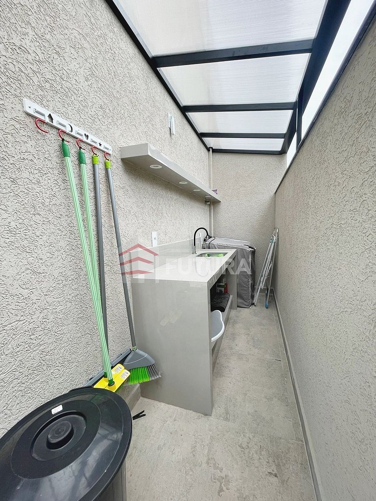 Apartamento de 01 dormitório em Canto Grande - LA053EF