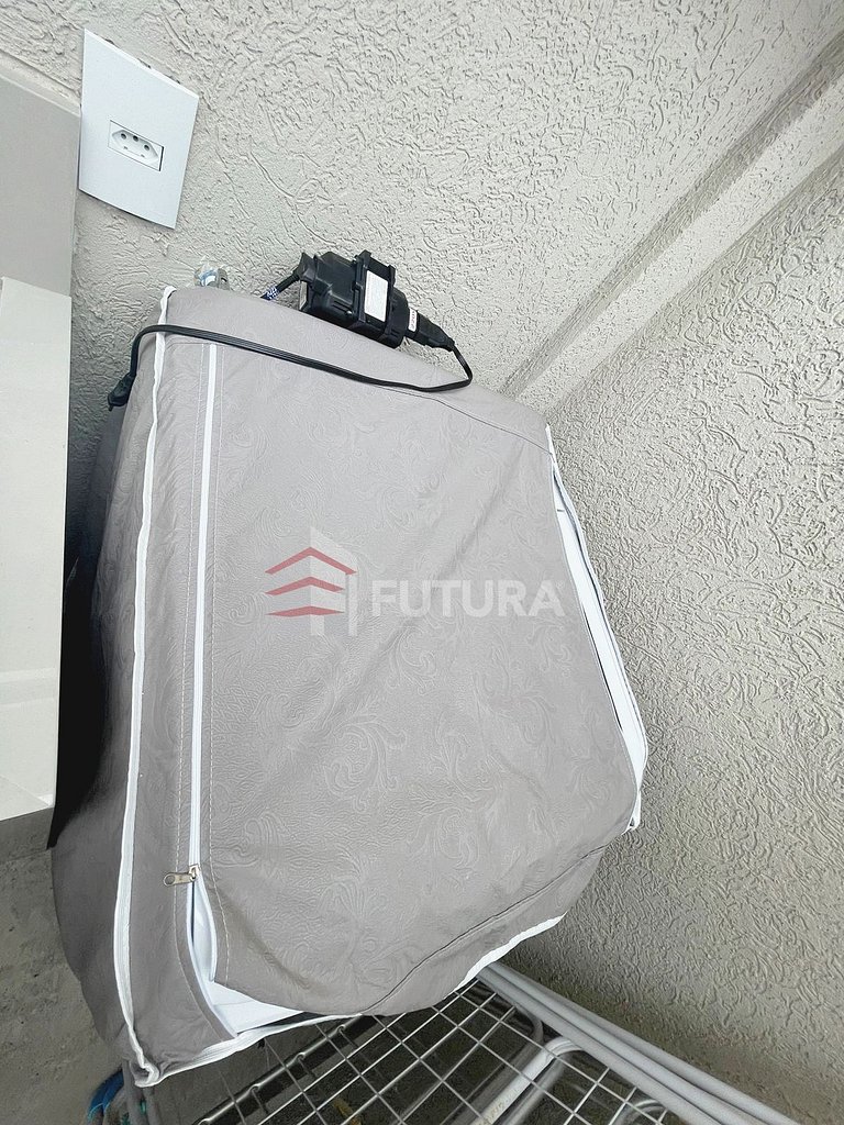 Apartamento de 01 dormitório em Canto Grande - LA053EF