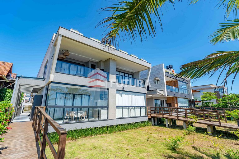 APARTAMENTO DE FRENTE MAR COM 03 SUÍTES - LA266F