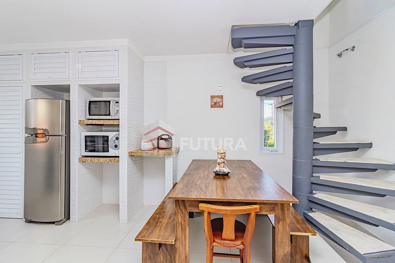 DUPLEX DE 02 QUARTOS - 150 MTS PRAIA DO MARISCAL;