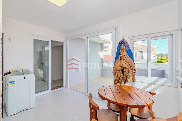 DUPLEX DE 02 QUARTOS - 150 MTS PRAIA DO MARISCAL;